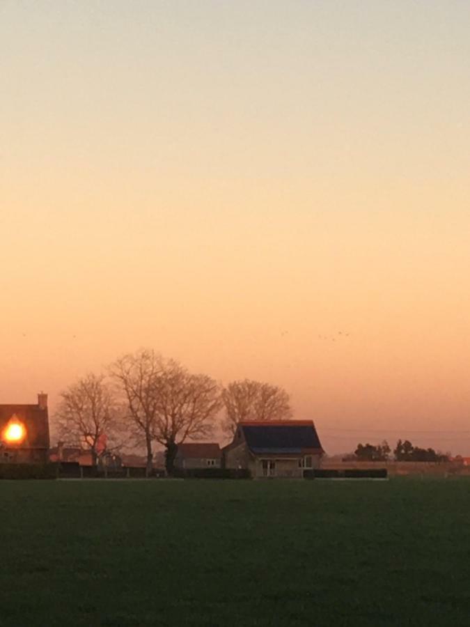 'T Ligt Ter Velde, Oase Van Rust, Sauna, Directie Brugge Lichtervelde Экстерьер фото